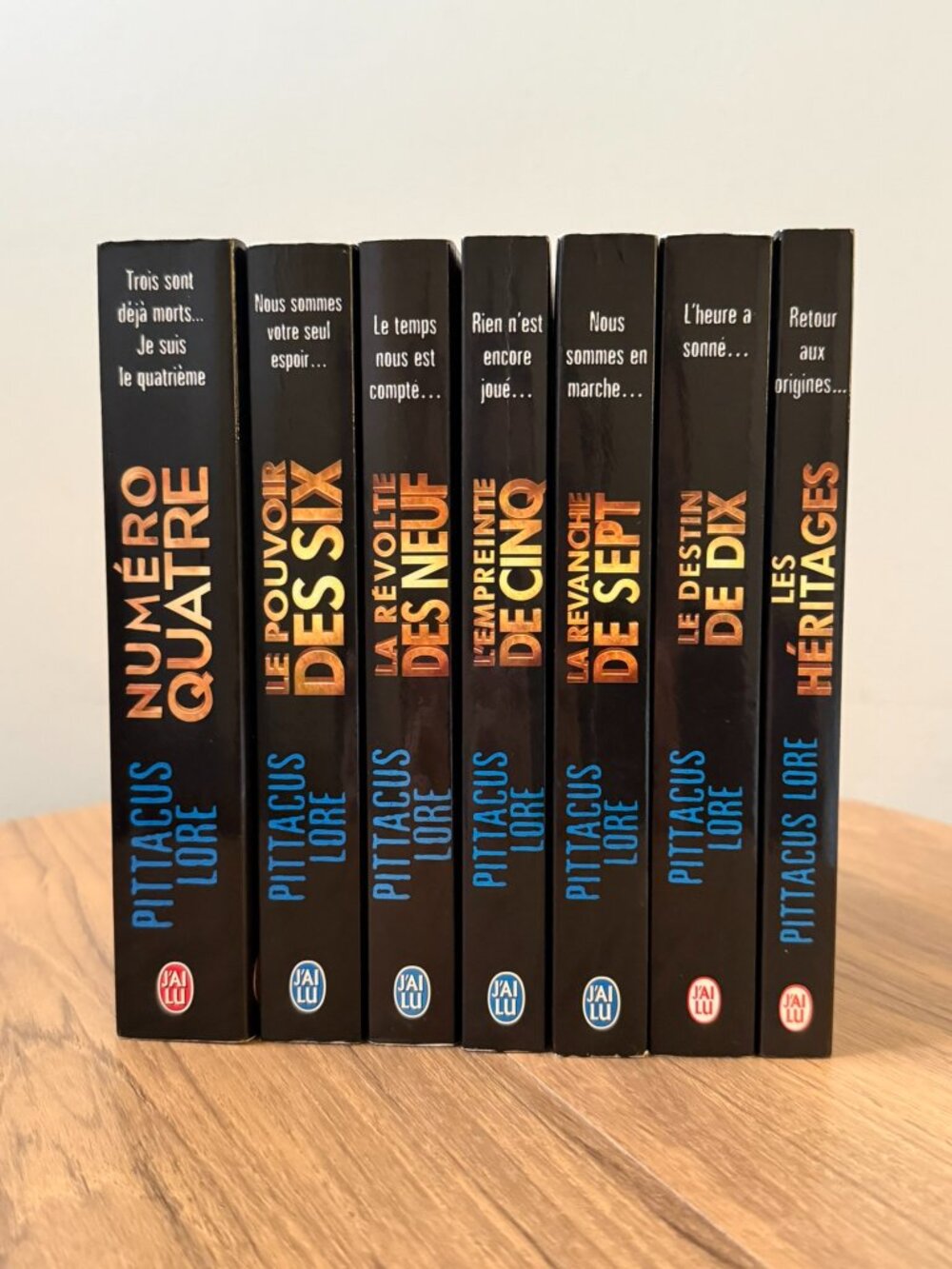 Set of 7 French Books: I Am Number Four series (Pittacus Lore)